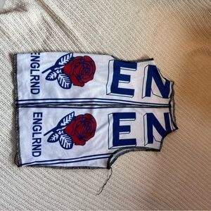 Women’s high neck Sleeveless Top